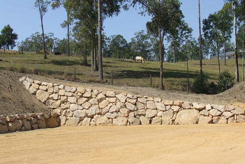 random sandstone retaining wall Brisbane